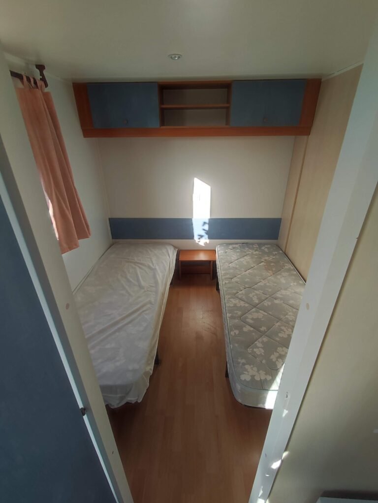 Lousiane 3 - mobil homes Murcia - interior dormitorio