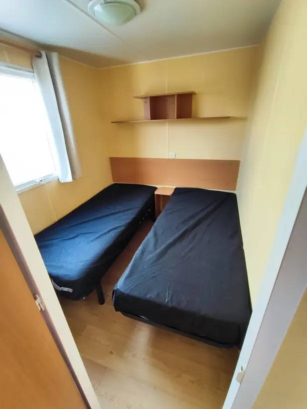 IRM Super Mercure 2003 - Mobile Home Murcia - interior - dormitorio