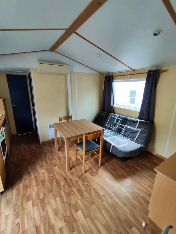 IRM Super Mercure 2002- Mobile Home Murcia - interior salon
