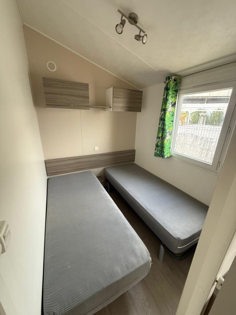 64a29230-289c-49ed-bb23-e3dc15e25a6a