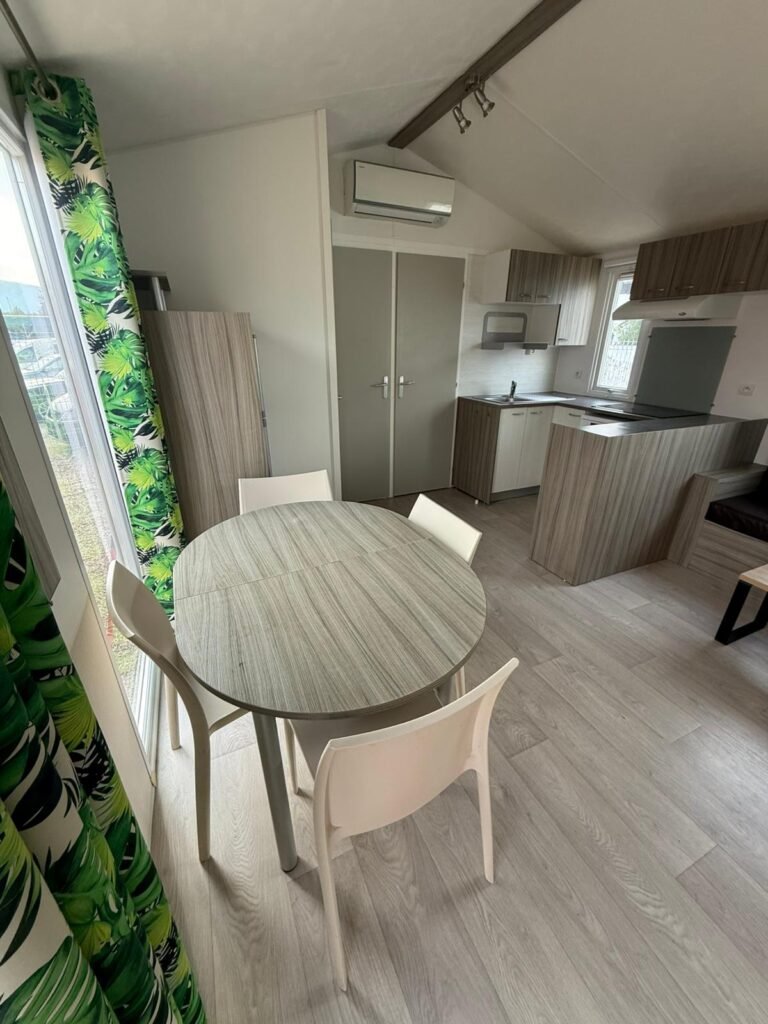 f4e2a17d-537b-4808-9650-f5c3c536c354